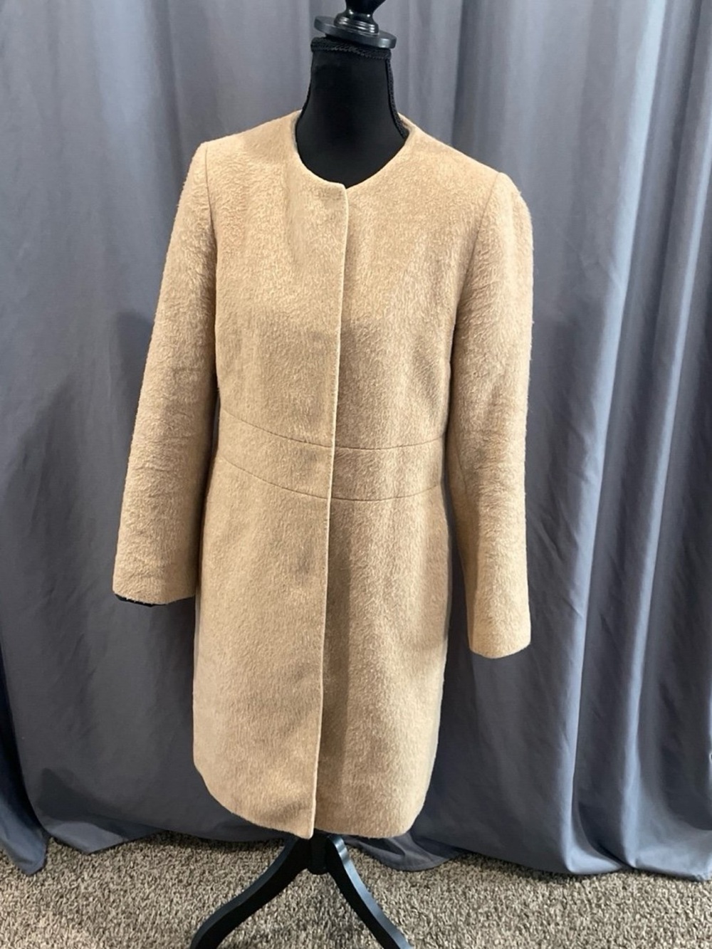 Boden camel color wool blend coat size 6 regular